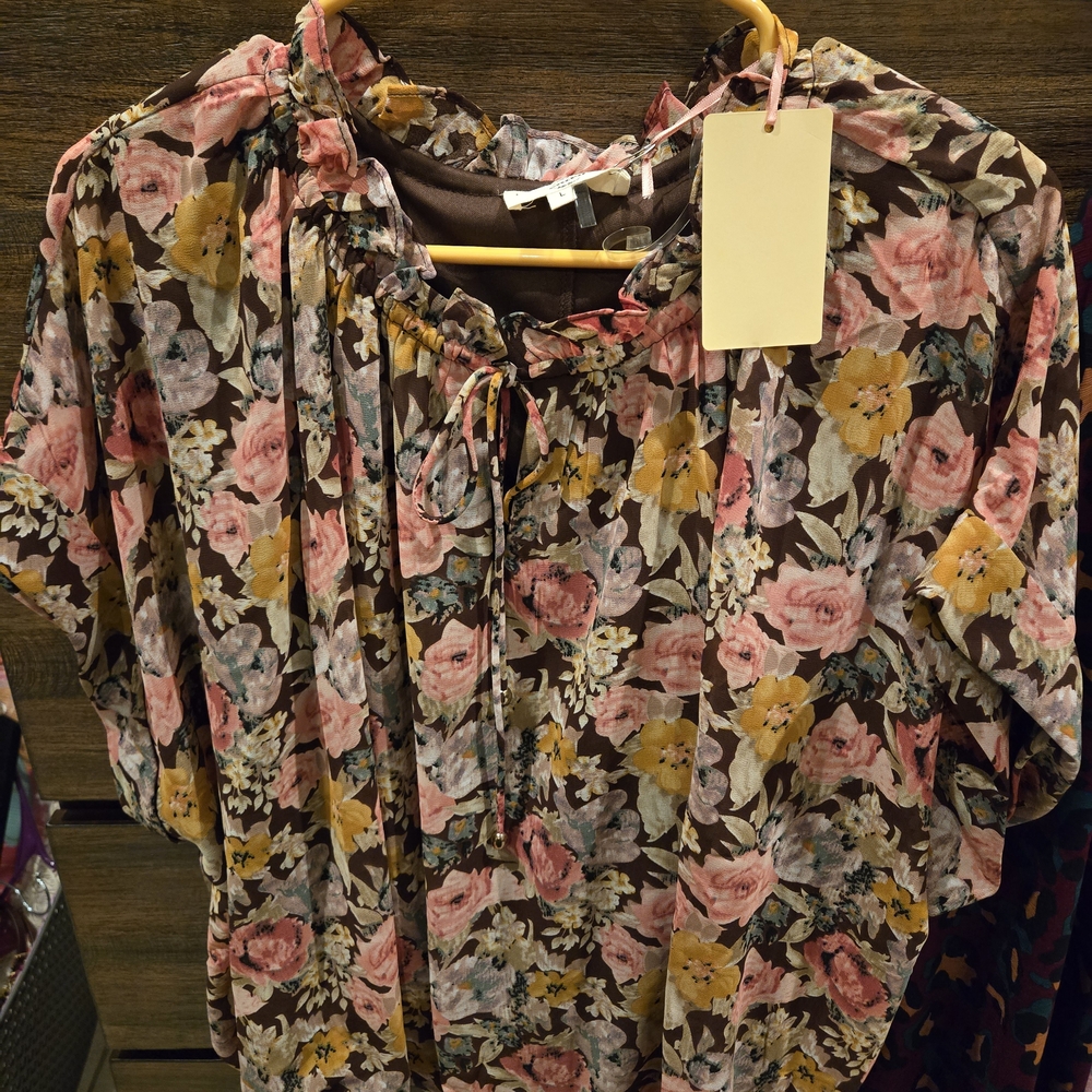 Entro Floral Blouse - Pink, Yellow, Brown Size Large NEW